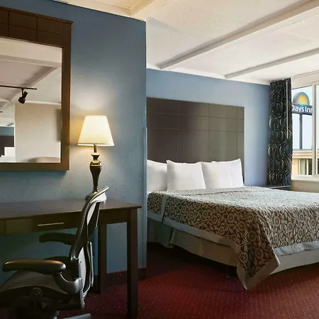 Days Inn By Wyndham Willoughby/Cleveland Esterno foto